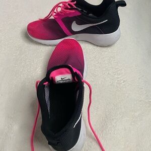 Nike Pink and Black Sneakers